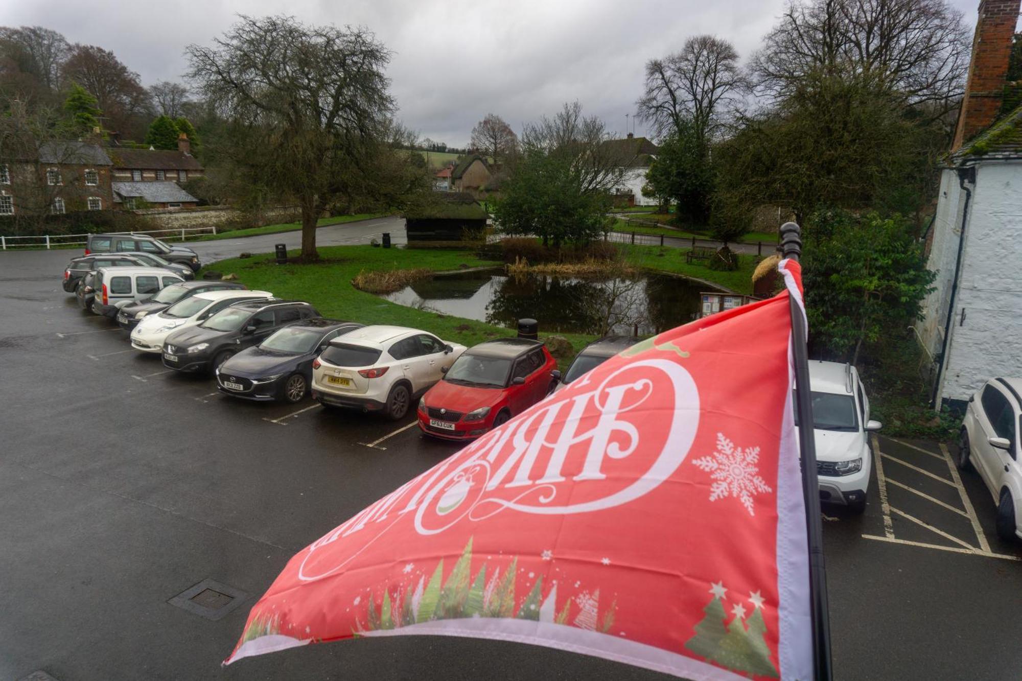 Hotel The Crown Aldbourne Exterior foto